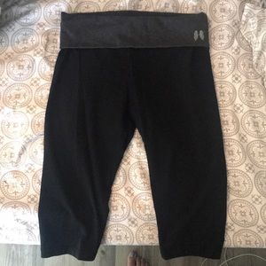 VS CROPPED YOGA PANT
